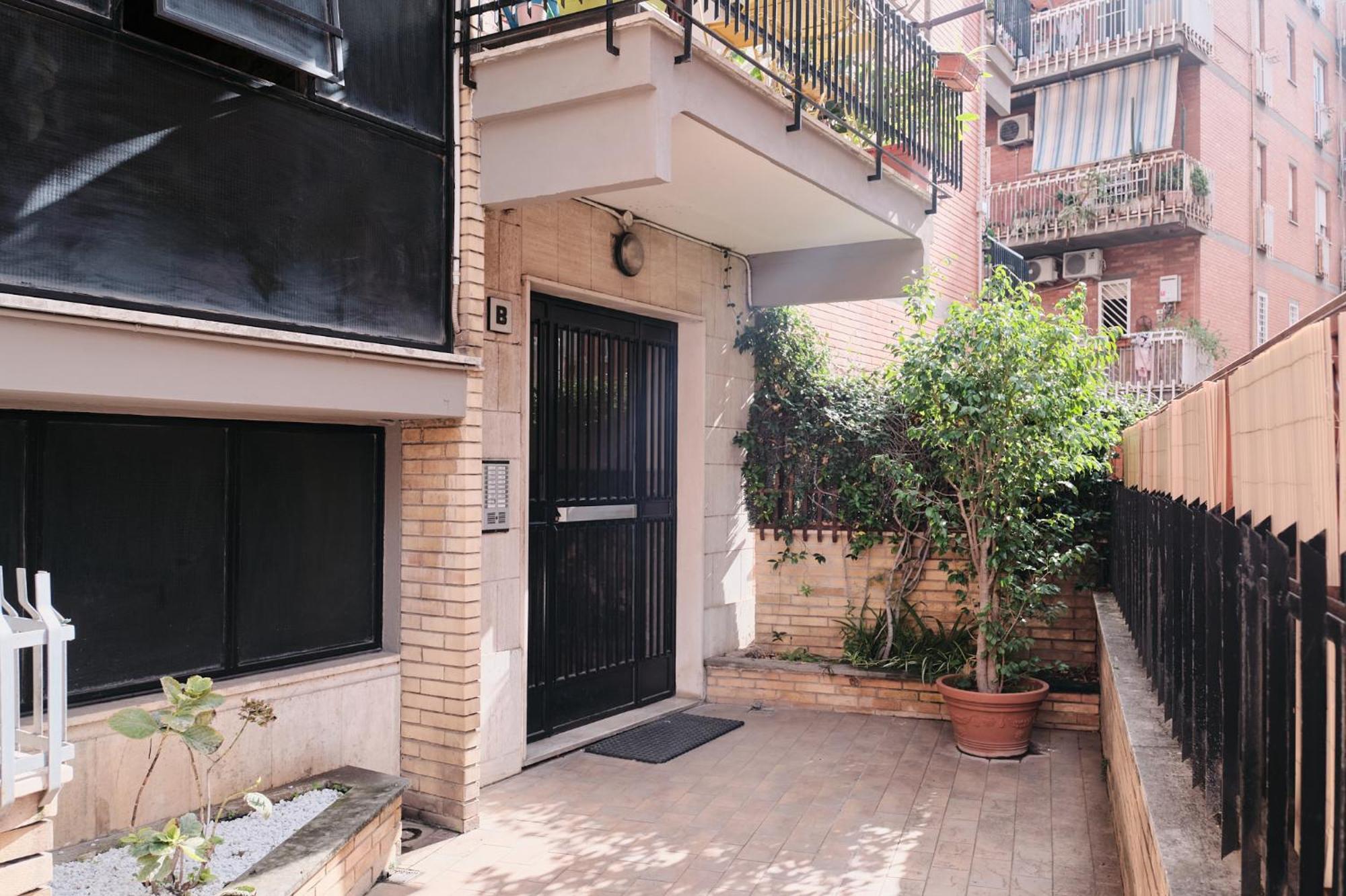 Ferienwohnung Parcheggio Gratuito, Wi-Fi -Netflix & Ac Rom Exterior foto
