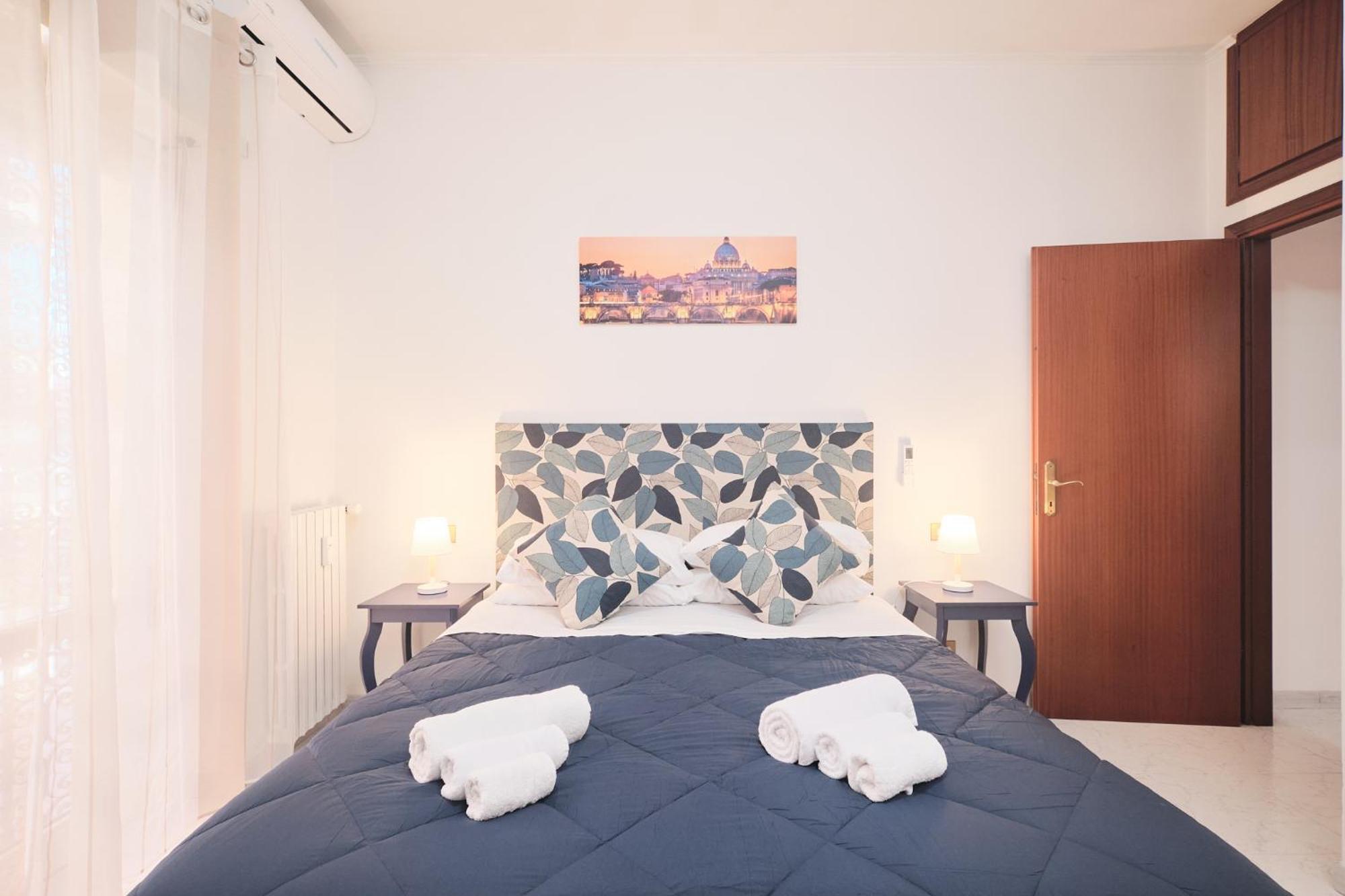 Ferienwohnung Parcheggio Gratuito, Wi-Fi -Netflix & Ac Rom Exterior foto