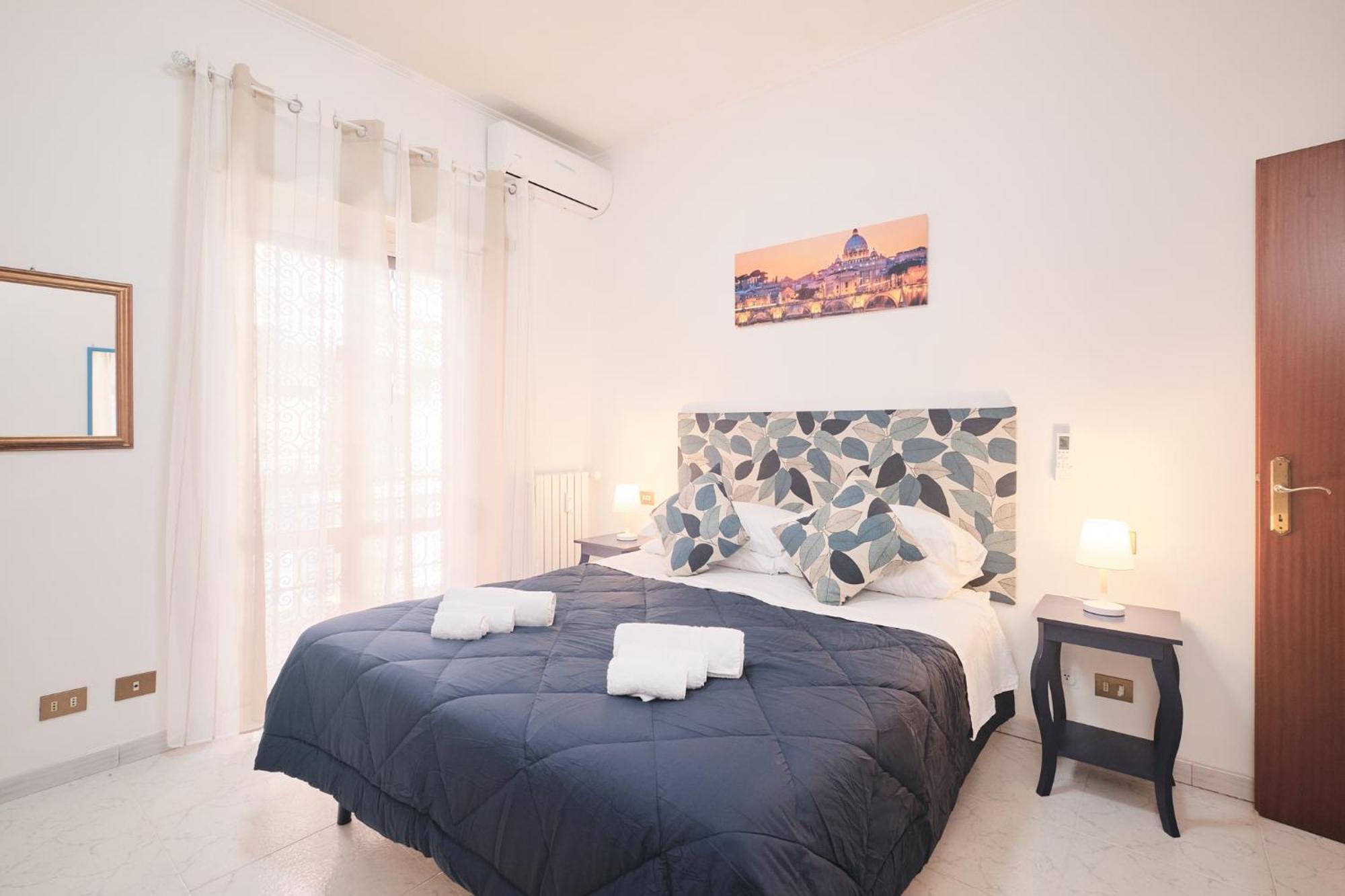 Ferienwohnung Parcheggio Gratuito, Wi-Fi -Netflix & Ac Rom Exterior foto